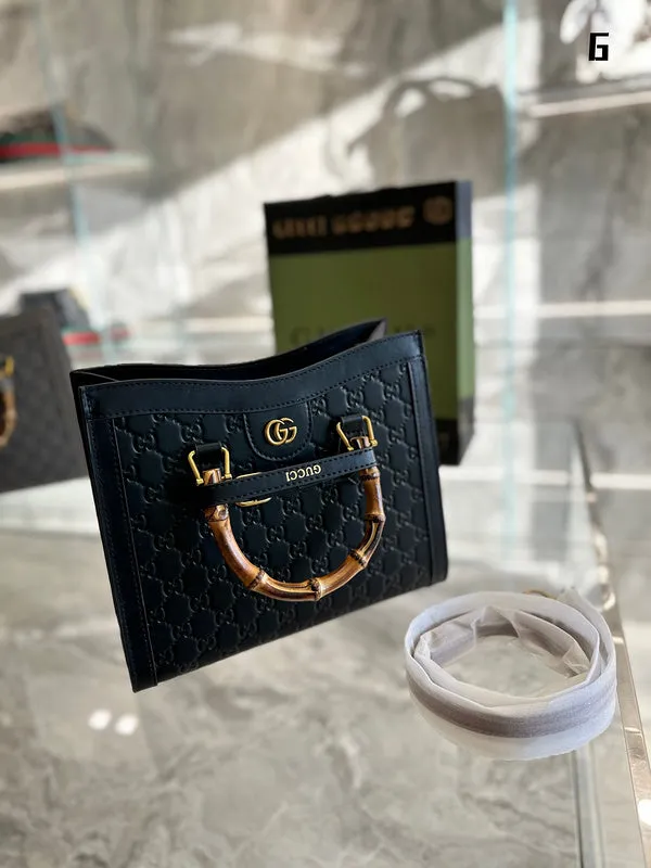 11884 CC Bags - Value-packed Vibrant Bags - Gucci