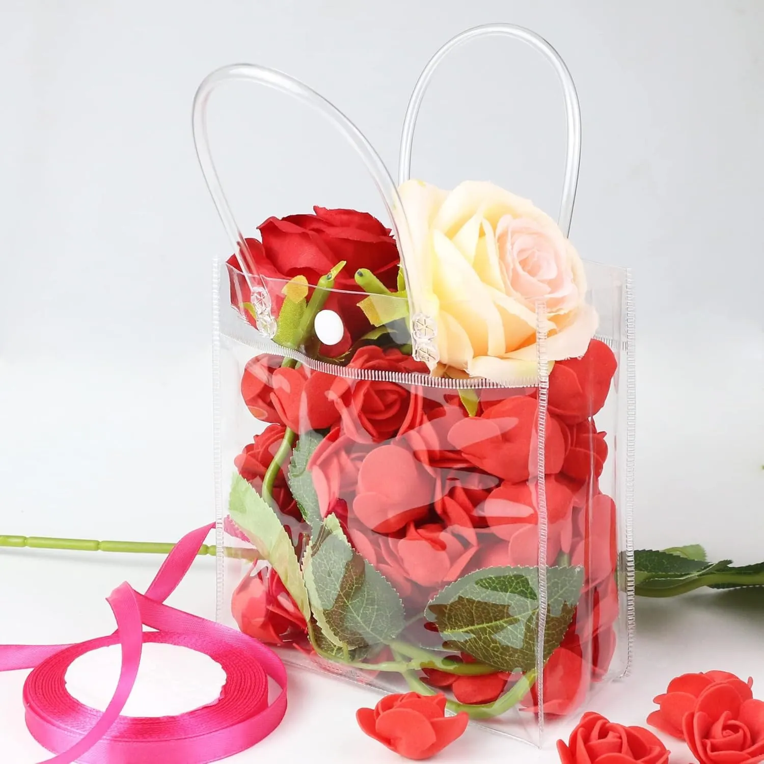 BadenBach 24 PCS Small Clear Gift Bags with Handle,5.9" x 7.9" x 2.8",Transparent Plastic Gift Wrap Bags Bulk Reusable Clear Party Favor Goodie Bag for Boutique Wedding Birthday Party Mother's Day