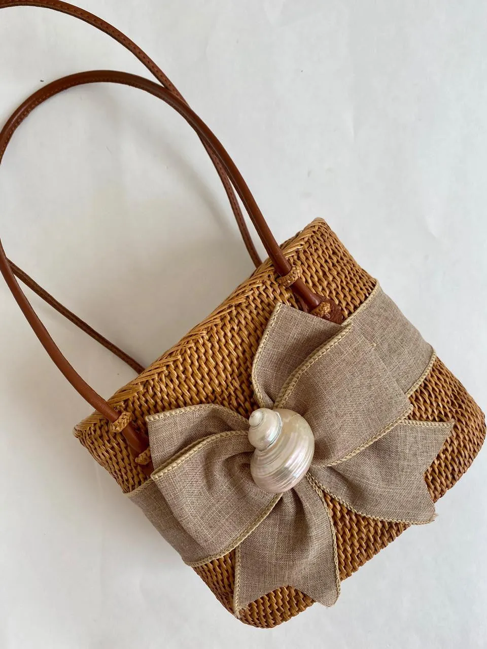 Charlotte Natural - Medium - Fluffy Bow