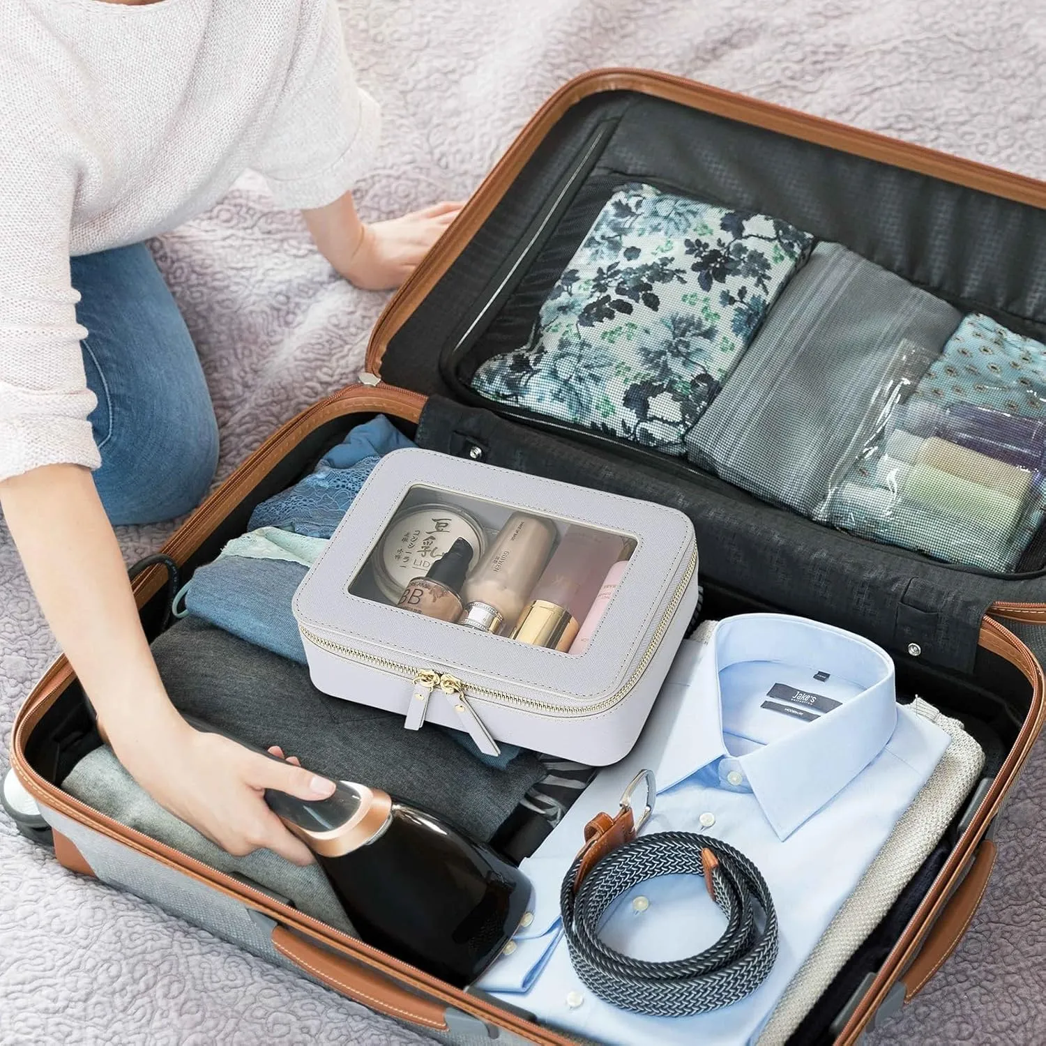 Clear Makeup Bag Women's Waterproof Travel Cosmetic Case and Toiletry Bag Portable Makeup Organizer Bag for Car with Zipper (Gray, M)