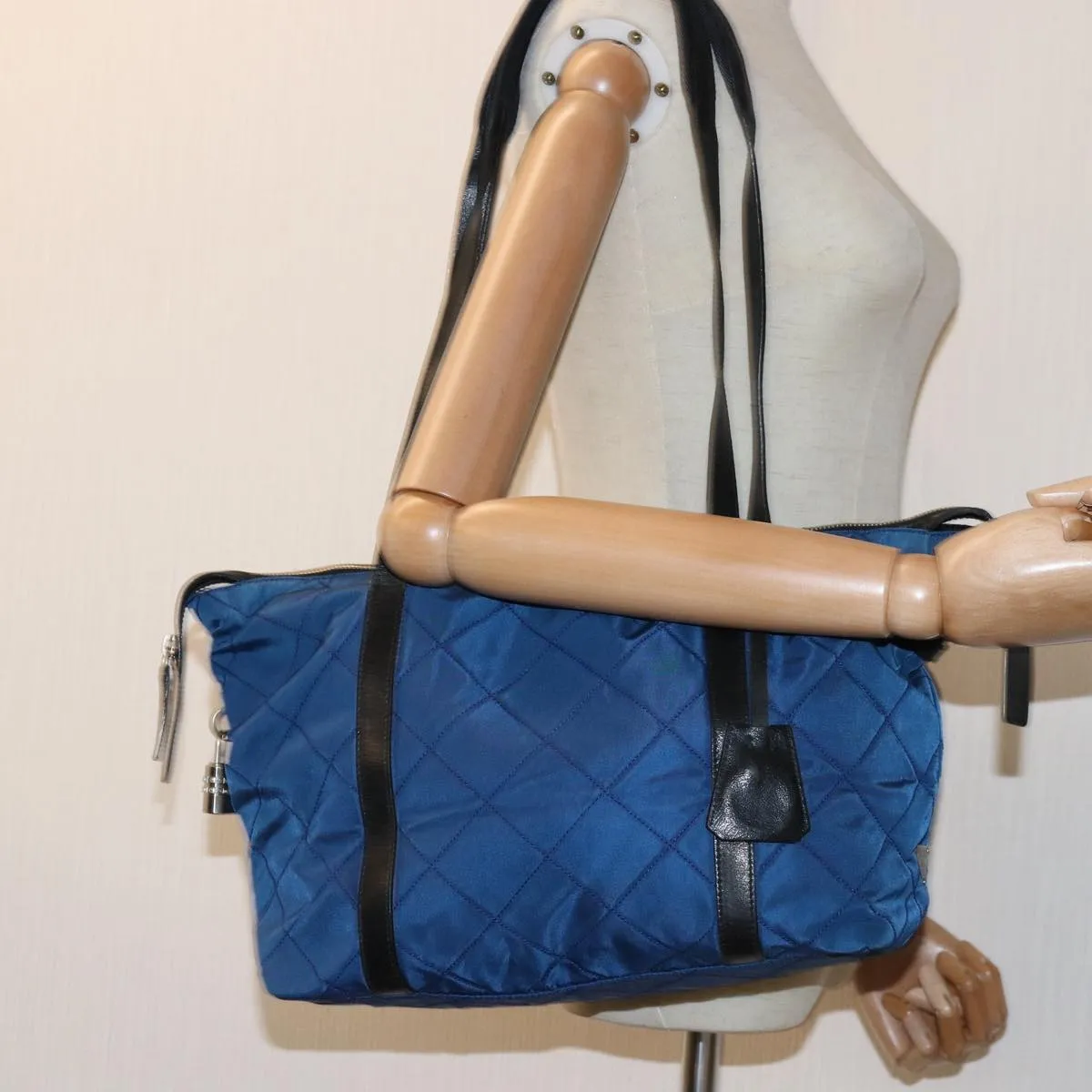 Contemporary Tessuto PRADA Tote Touch-sensitive