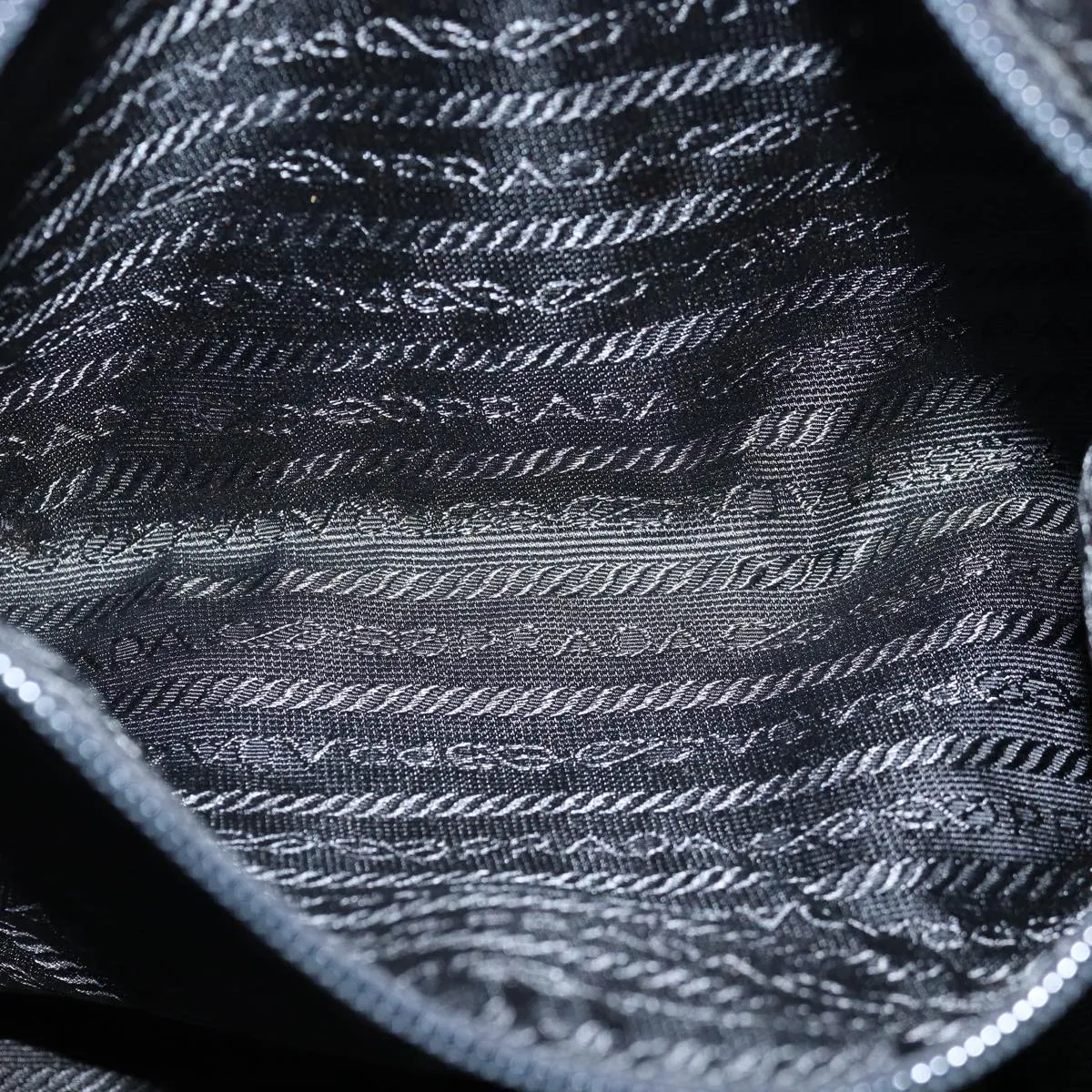 Contemporary Tessuto PRADA Tote Touch-sensitive