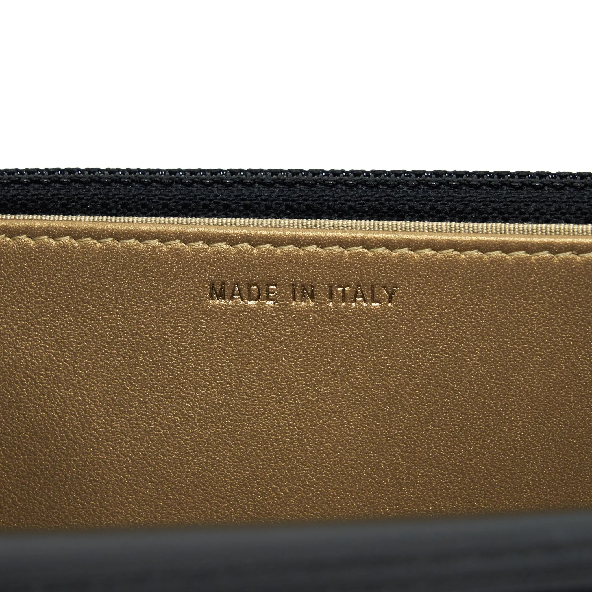 Crush Pearl Contemporary Chain Wallet Complete catalog Black Lambskin Chanel On