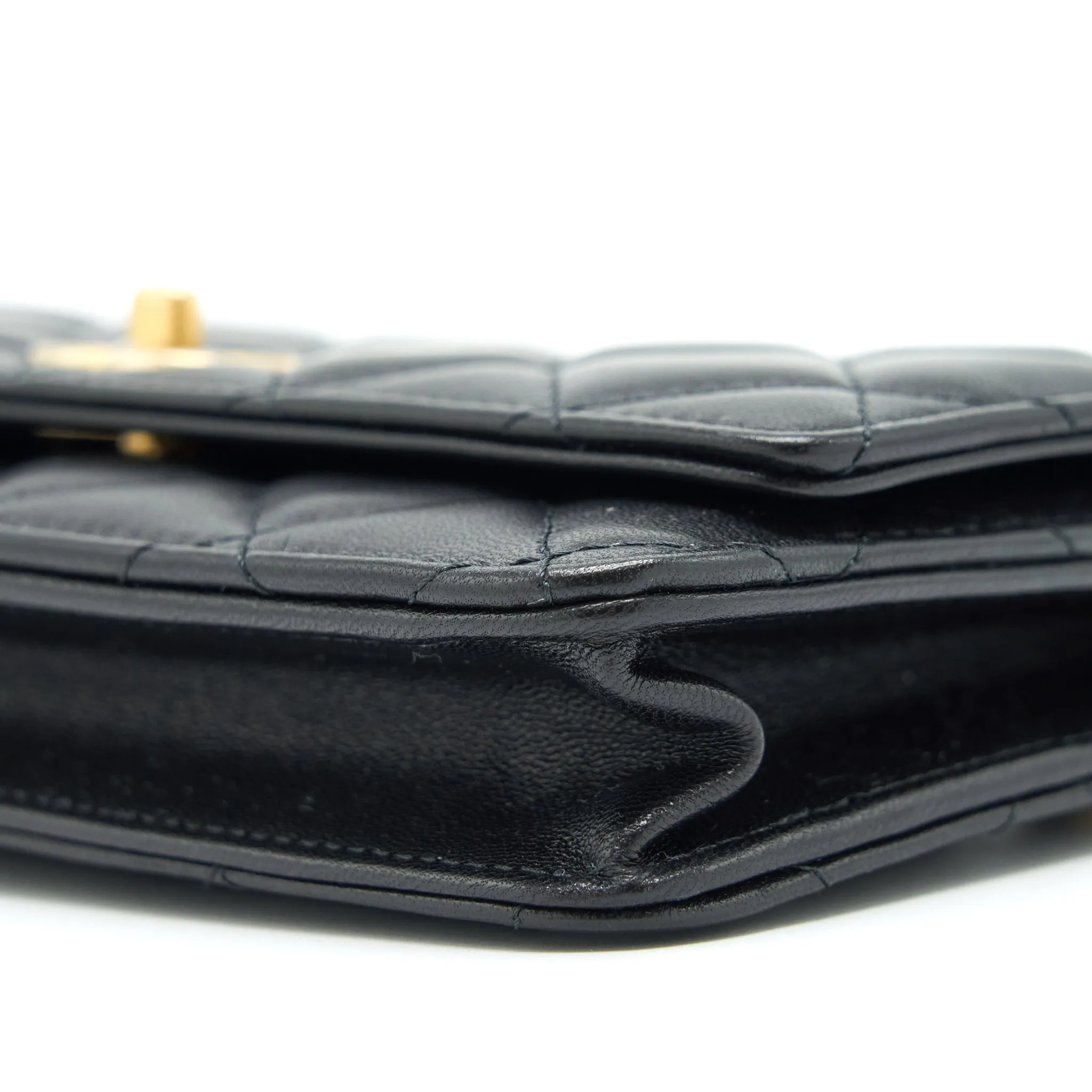 Crush Pearl Contemporary Chain Wallet Complete catalog Black Lambskin Chanel On