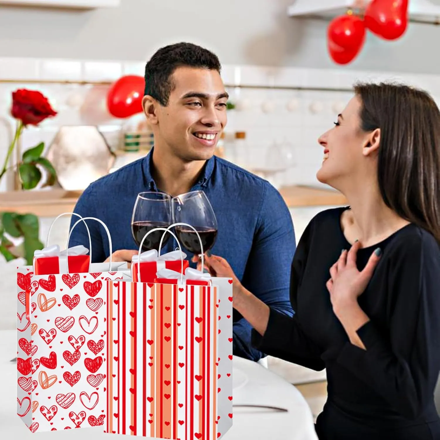 euoloar 24 Pack Small Valentine's Day Gift Bags, Love Hearts Design Favor Goodie Bags for Kids Class Party Gift Bags with Handle, Candy & Trea for Birthday/Mother's day,Anniversary,Sweetest Day