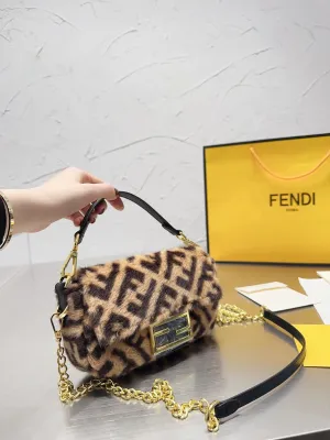 Fluffy FIFI Bag