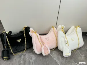 Fluffy P Bag