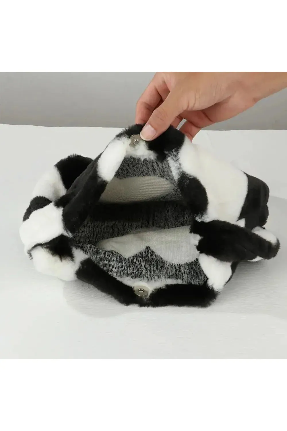 Fluffy Shoulder Plush Tote