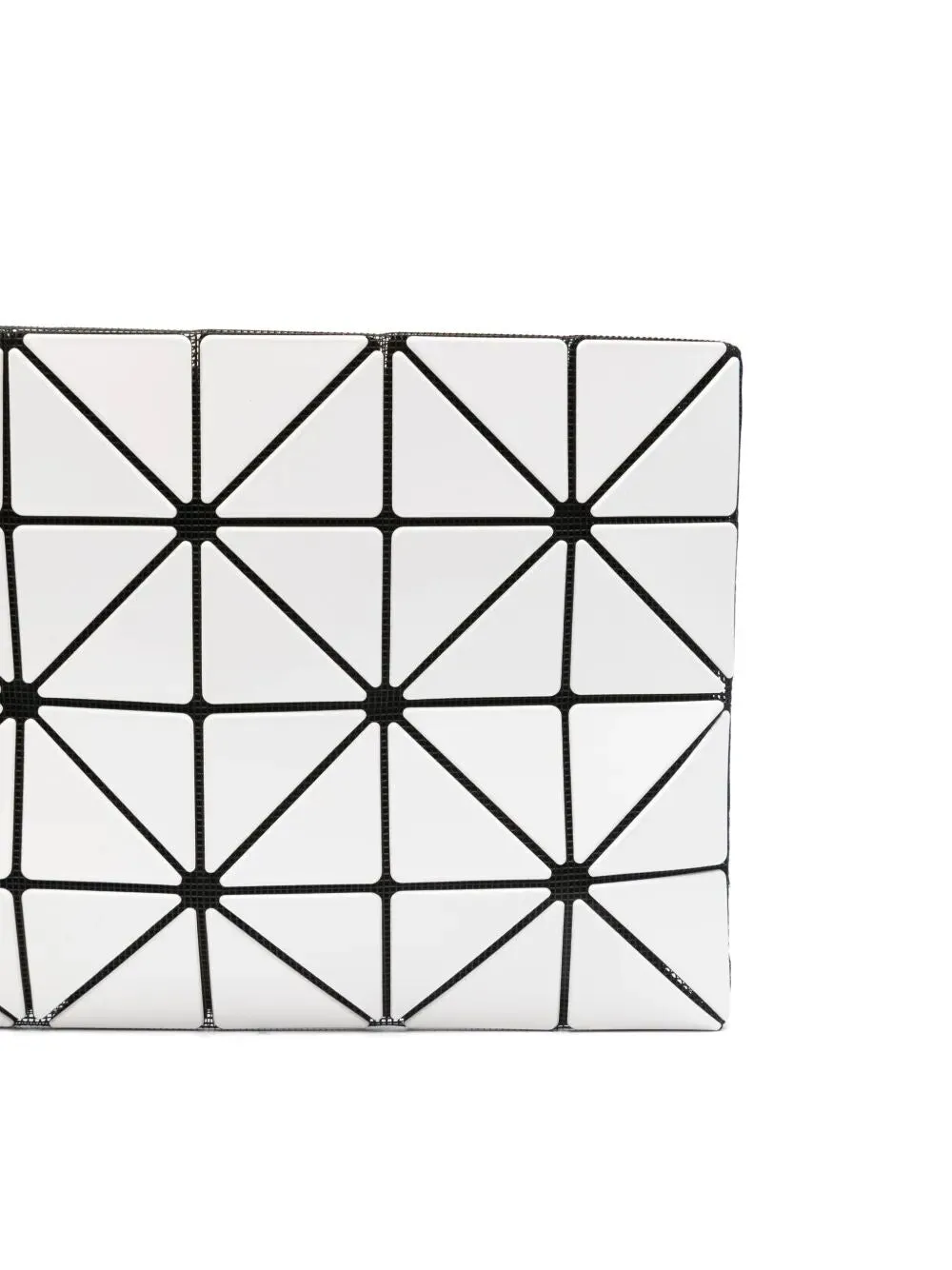 geometric-pattern clutch