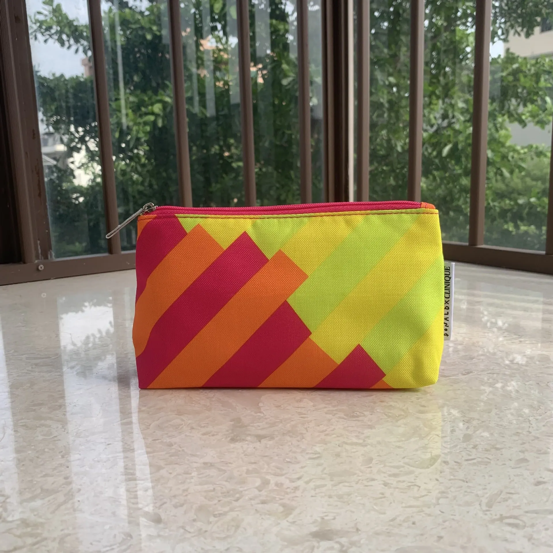 Graceful Counter Gift Big Portable Storage Cosmetic Bags