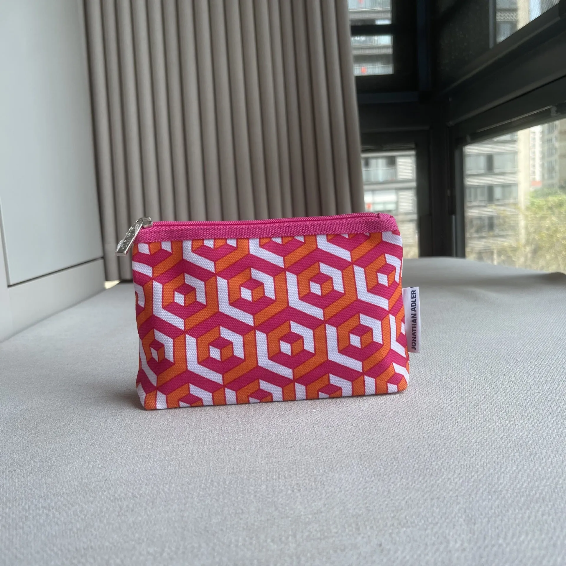 Graceful Counter Gift Big Portable Storage Cosmetic Bags