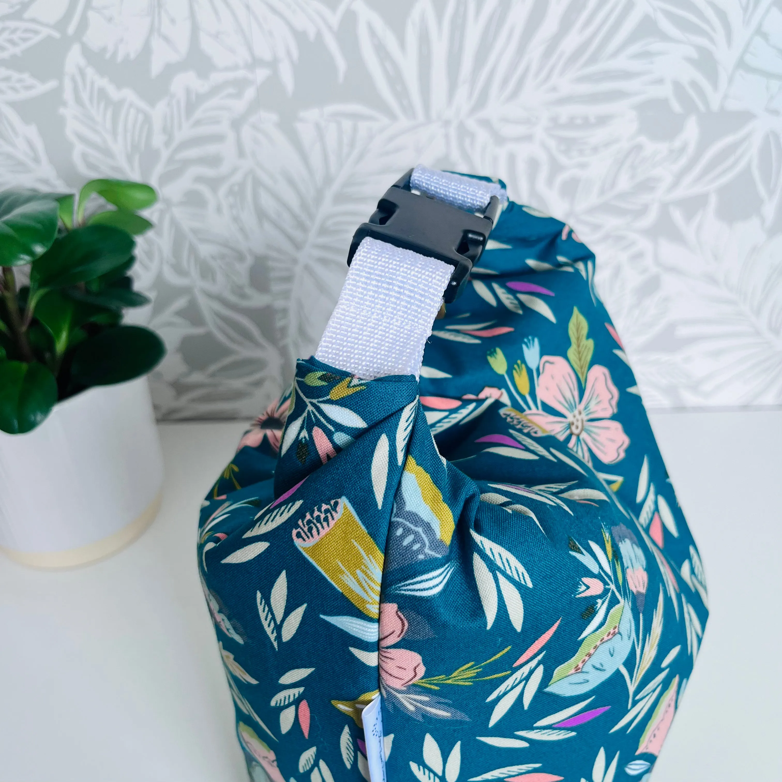 Green Floral Lunch Bag
