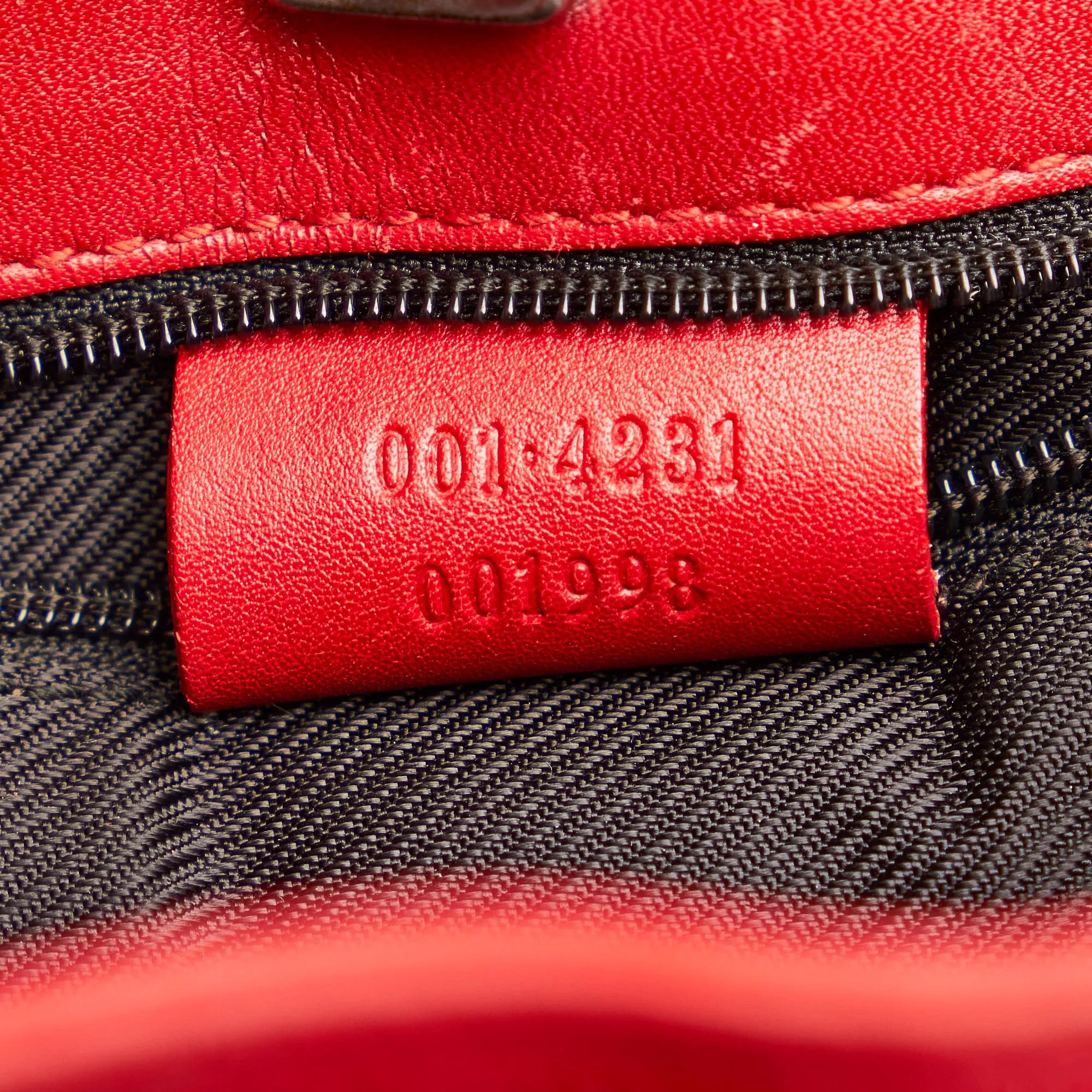 Impressive variety GG Canvas Vibrant Shoulder Bag Gucci