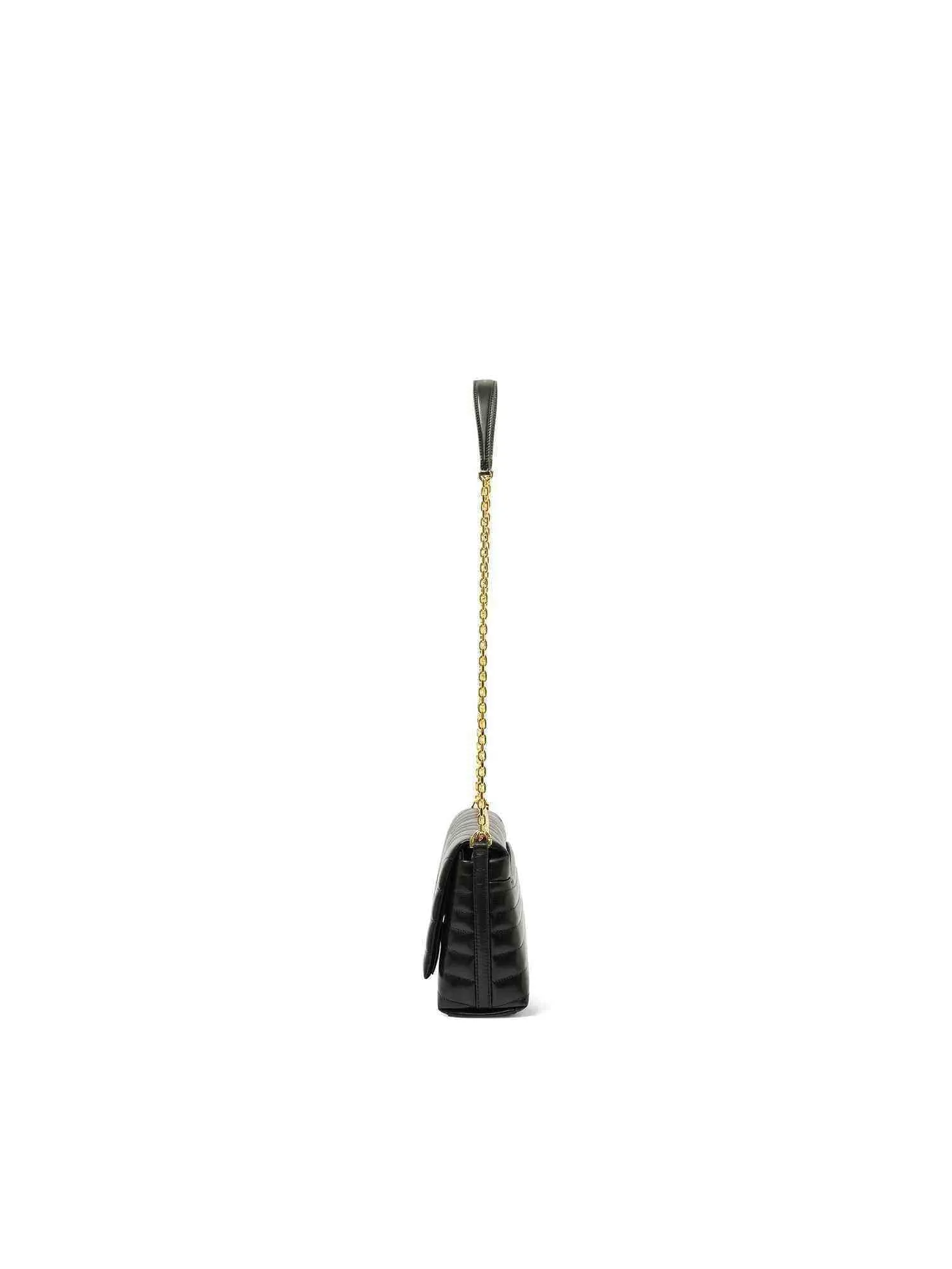 Medium 4G Soft with Sliding Chain in Black