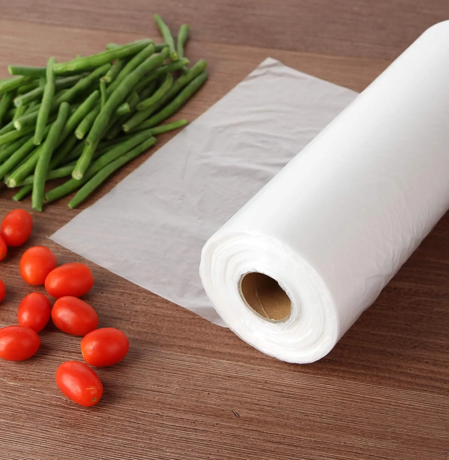 Party Bargains 10" X 15" Plastic Unprinted Produce Bag on a Roll, Bread and Grocery Clear Bag, 450 Bags