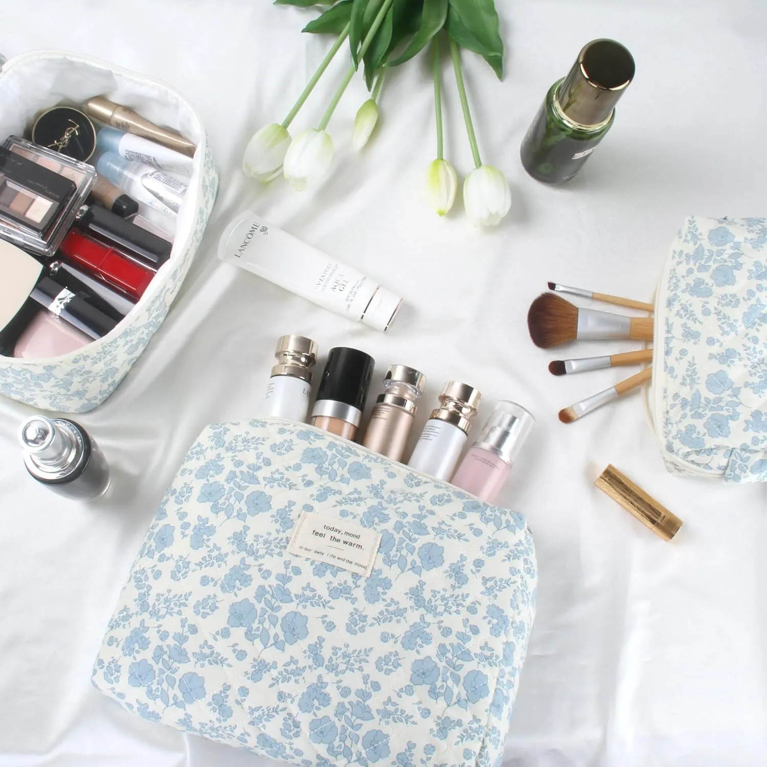Quilted Makeup Bag Set, 3Pcs Cotton Floral Cosmetic Bags, Cute Aesthetic Coquette Makeup Bag Travel Cosmetic Organizer with Toiletry Pouch & Brush Holder for Women, Blue Flower