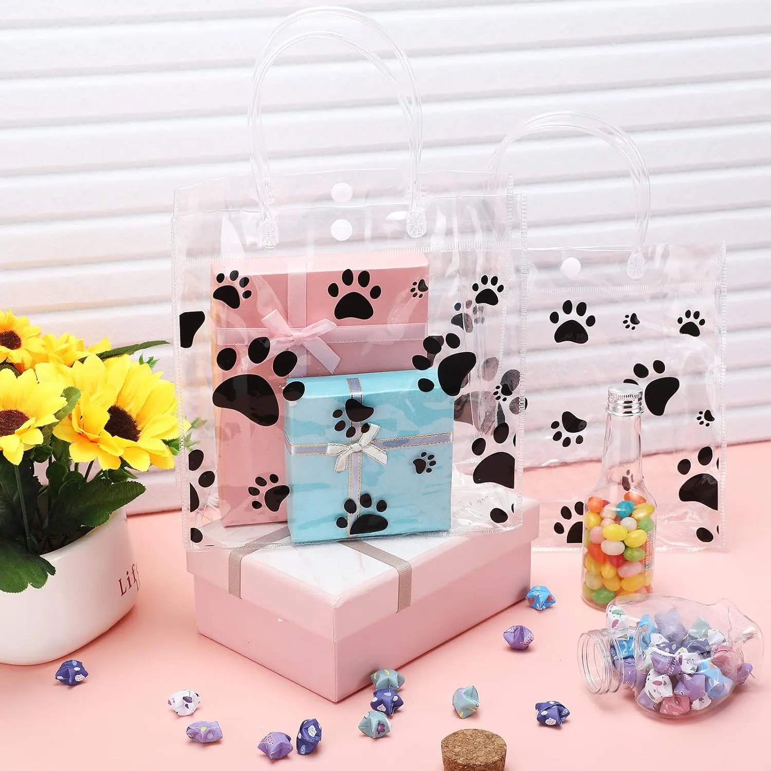Teling 20 Packs Dog Paw Clear PVC Gift Bags with Handle Reusable Plastic Wrap Tote Bags Transparent for Puppy Pet Treat Party Favor Birthday Wedding Party, 8 x 8 x 3.15 Inch(Black)