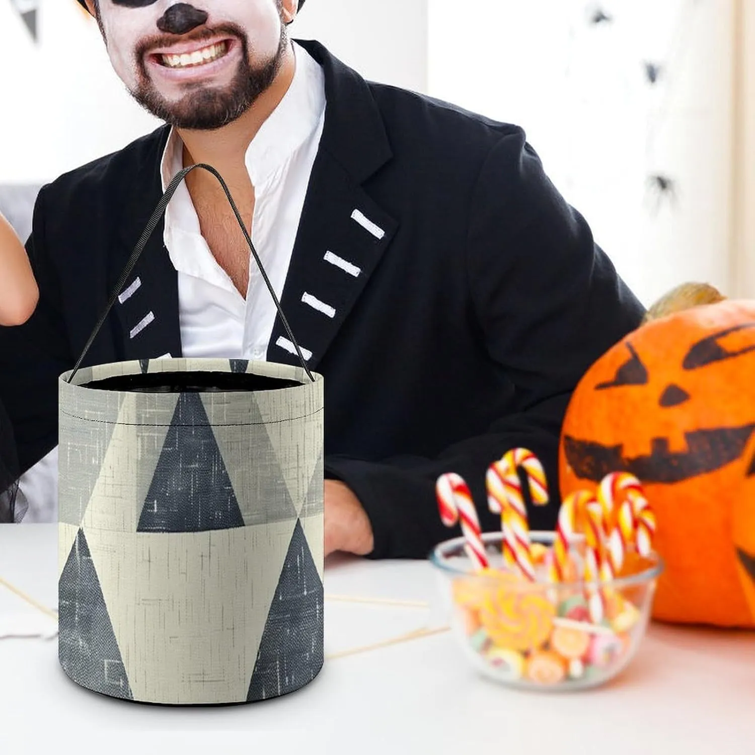Trick Or Treat Bags Halloween Tote Bag Halloween Candy Buckets Tree And Bear Gift Bags Candy Bags for Halloween