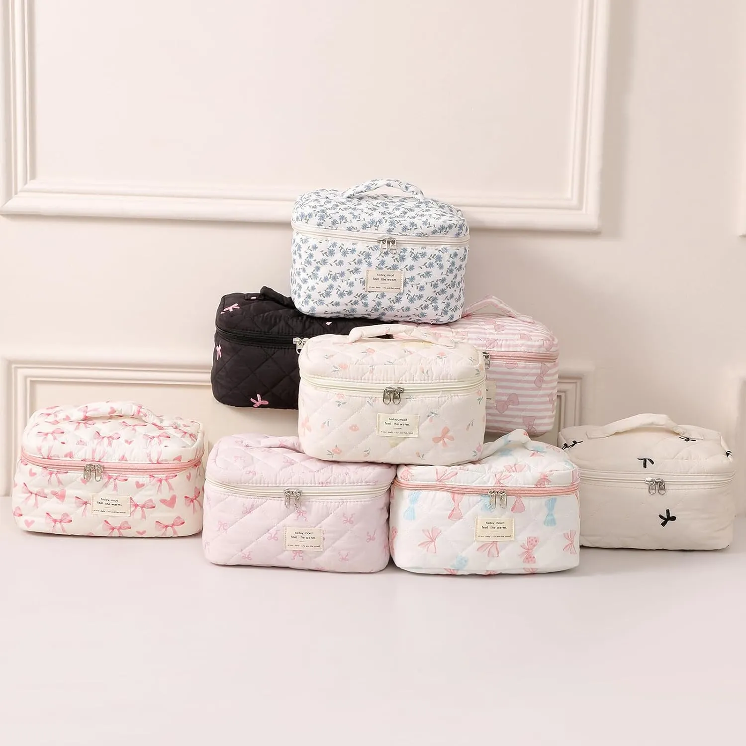 uekeboag 3Pcs Quilted Cotton Makeup Bag,Coquette Quilted Toiletry Bag for Women and Girls,Floral Coquette Pouch,Cute Kawaii Travel Cosmetic Bags(3Pcs Beige Bow)