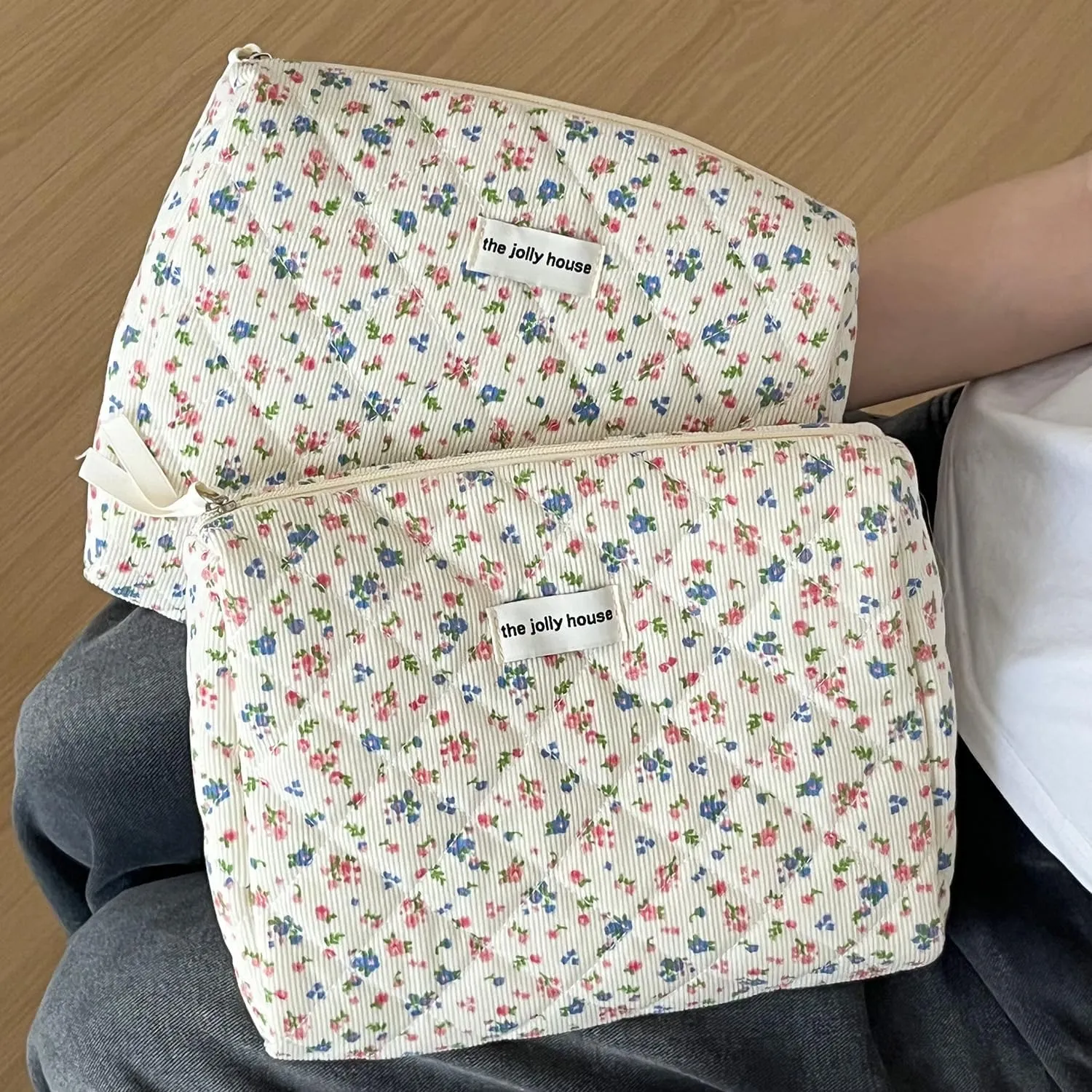 uekeboag Quilted Corduroy Makeup Bag,Coquette Quilted Toiletry Bag for Women and Girls,Floral Coquette Pouch,Cute Kawaii Travel Cosmetic Bags(04 Corduroy Flowers)