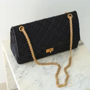 Waterproof REISSUE Contemporary 2.55 CHANEL