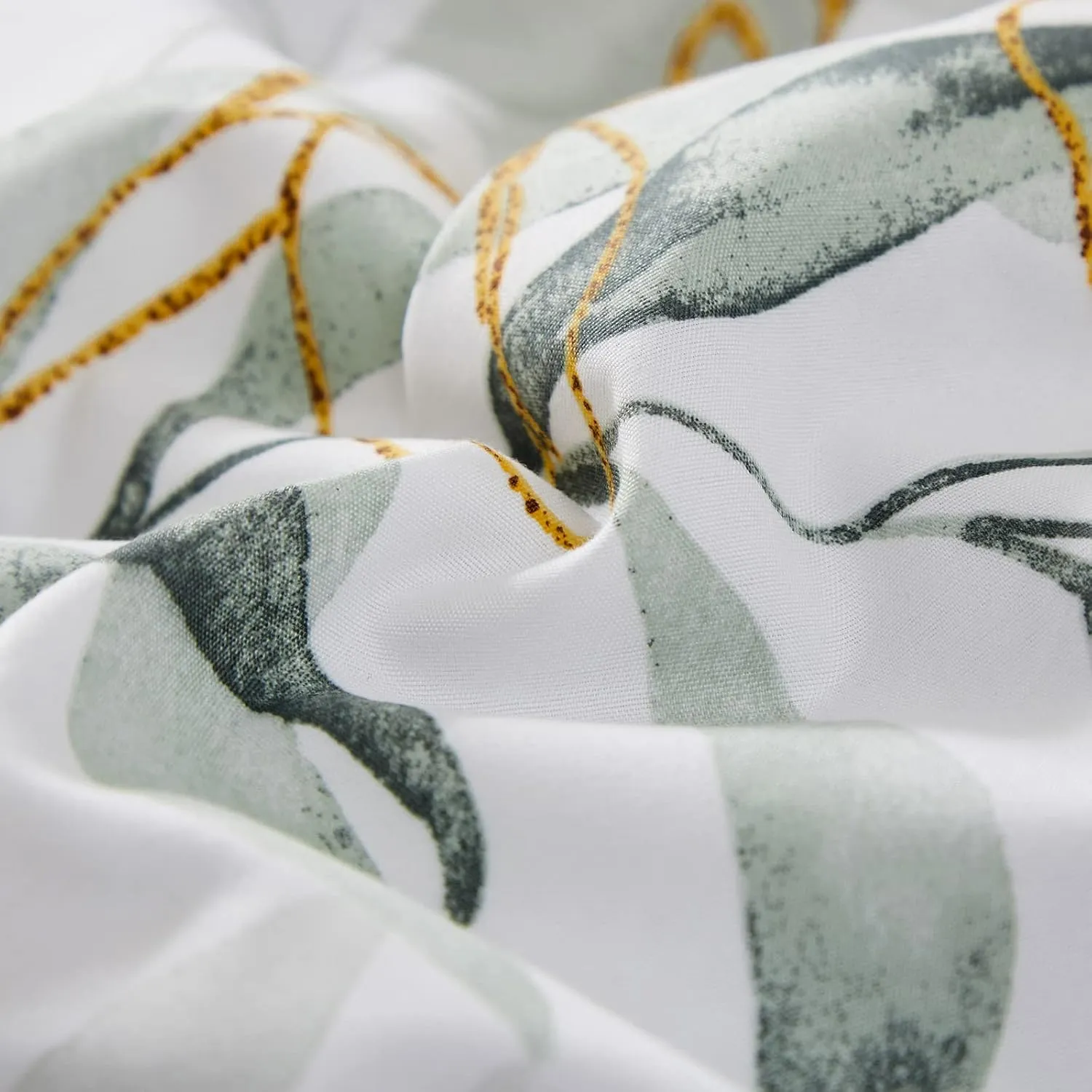 WONGS BEDDING 7 Pieces Floral Bed in a Bag King, Botanical Comforter Set Reversible Green Gold Leaves Bedding Set Microfiber King (1 Comforter,2 Pillowcase,2 Pillow Shams,1 Flat Sheet,1 Fitted Sheet)