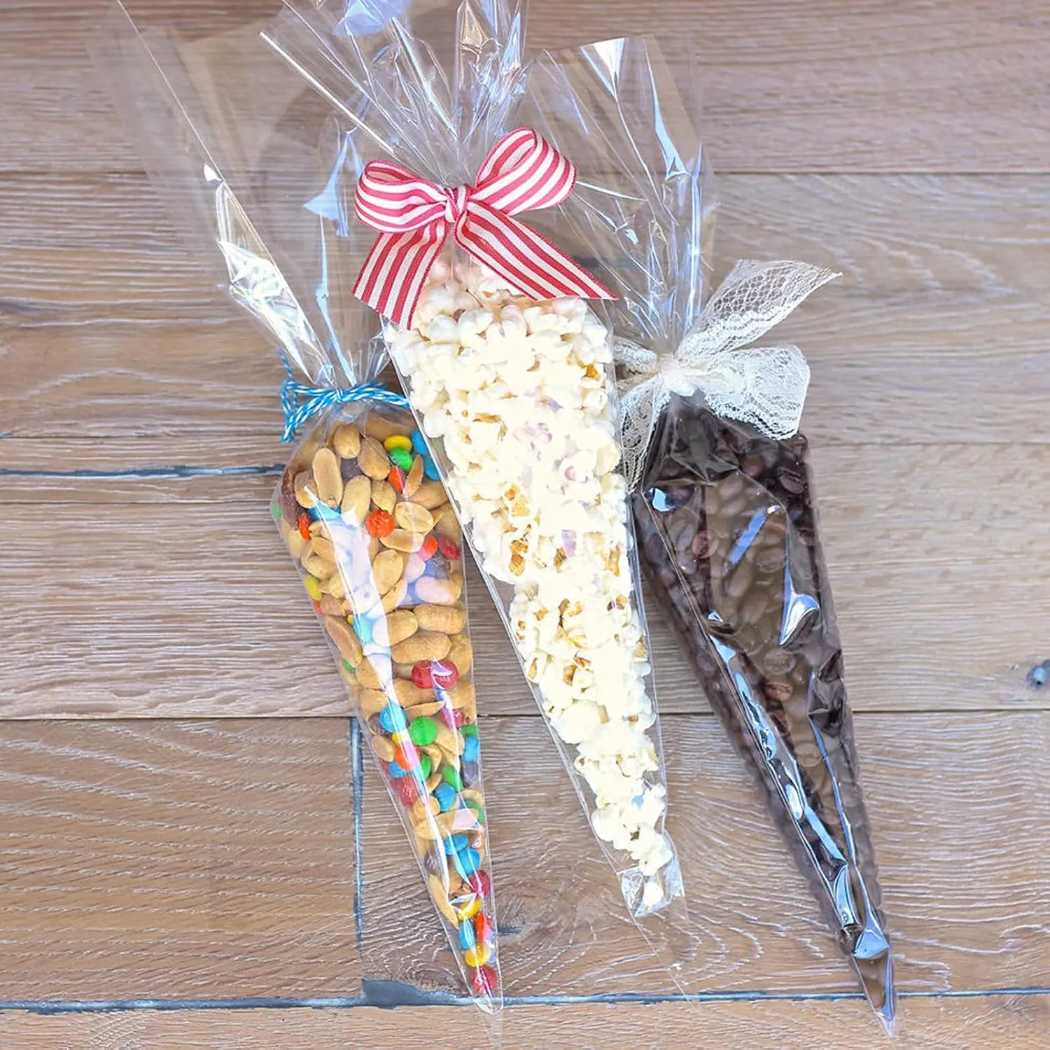Yotelab Large Cone Cellophane Bags,7x15 Inches 200 PCS Clear Cone Shaped Treat Bags with Twist Ties
